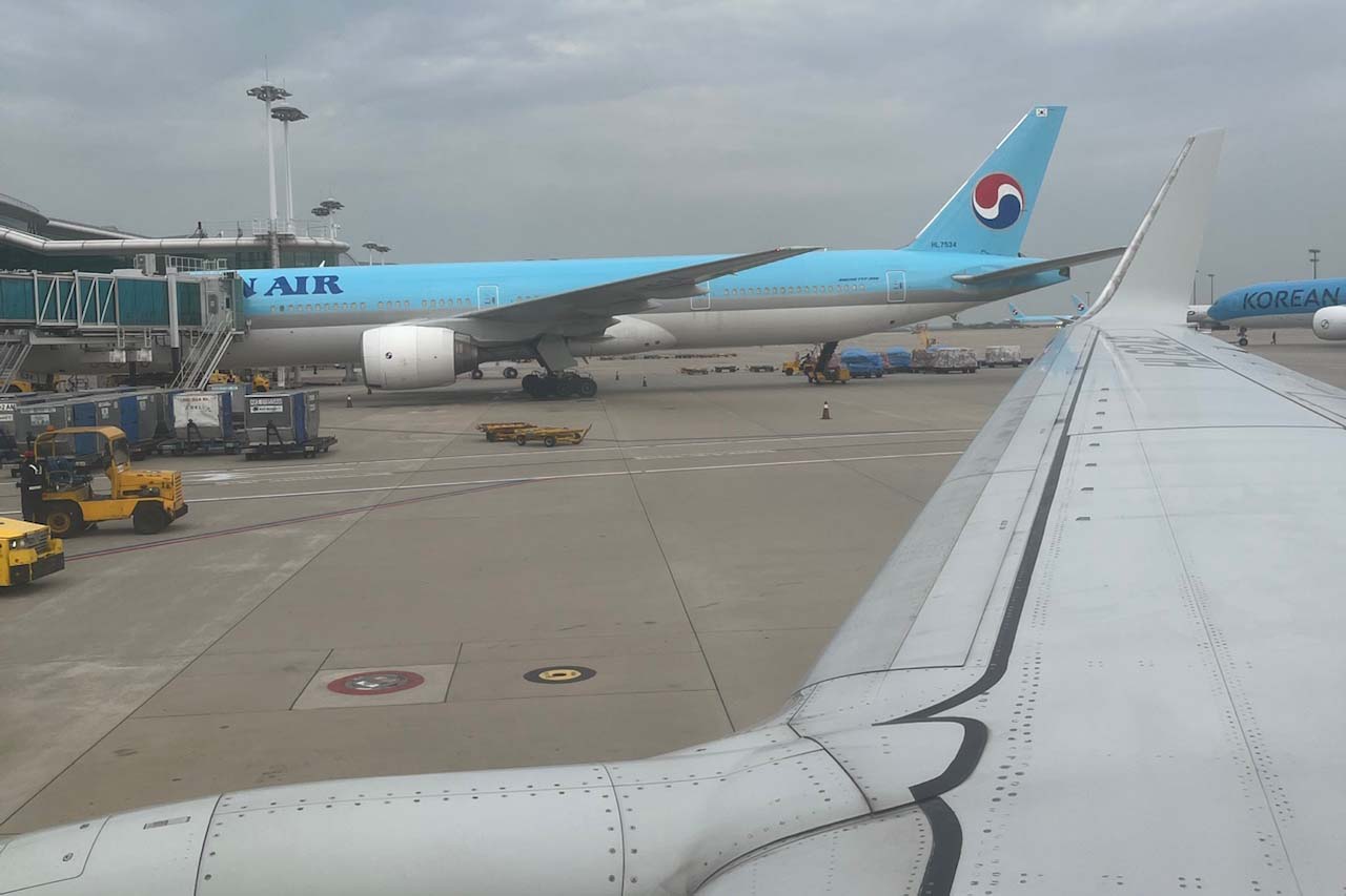 오키나와 행 비행기